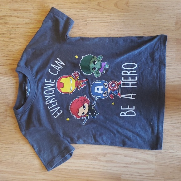 6 short sleeves Boy's T-shirts Size 5T - Picture 5 of 6